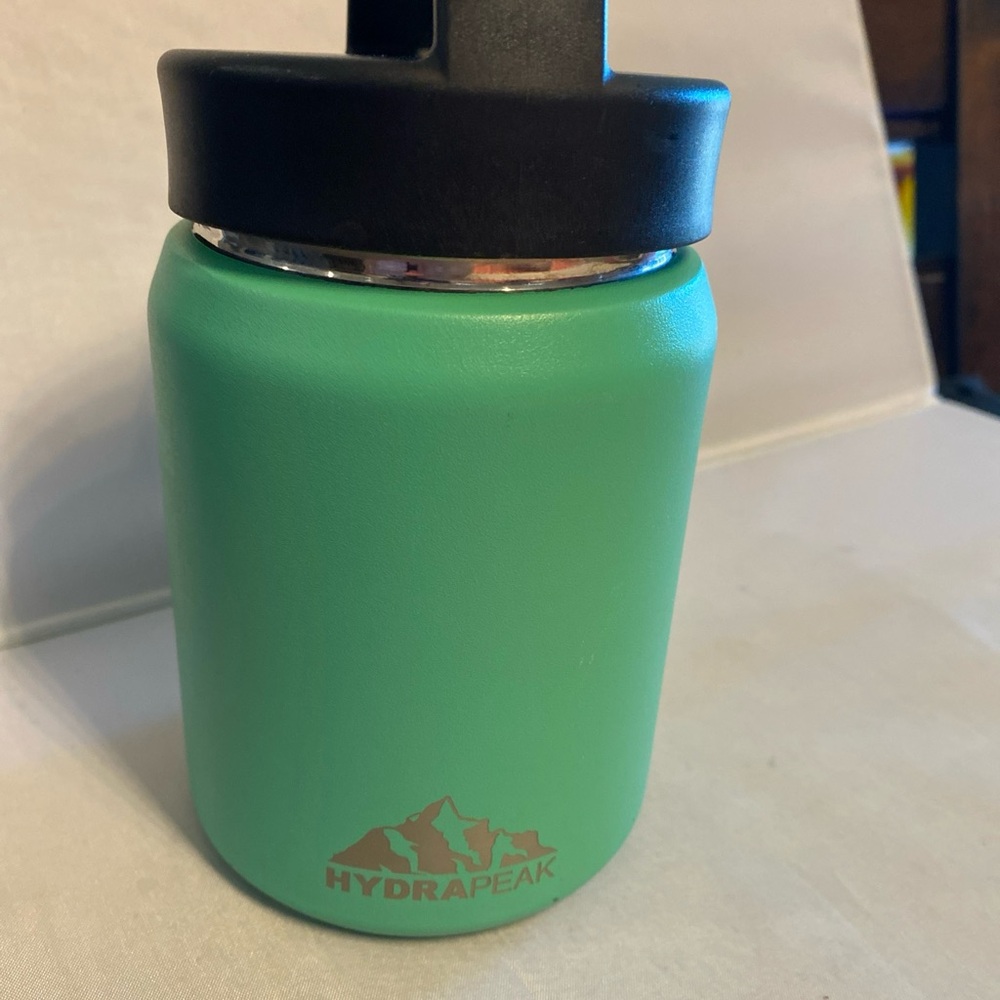 Hydrapeak Green Insulated Bottle